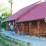 I U Reni Lodge Jantar