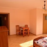 Lodge I U Reni Jantar