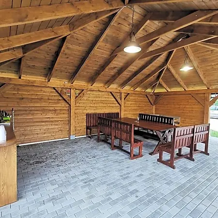 I U Reni Lodge Jantar