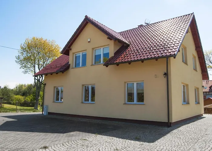 Деревянный коттедж I U Reni