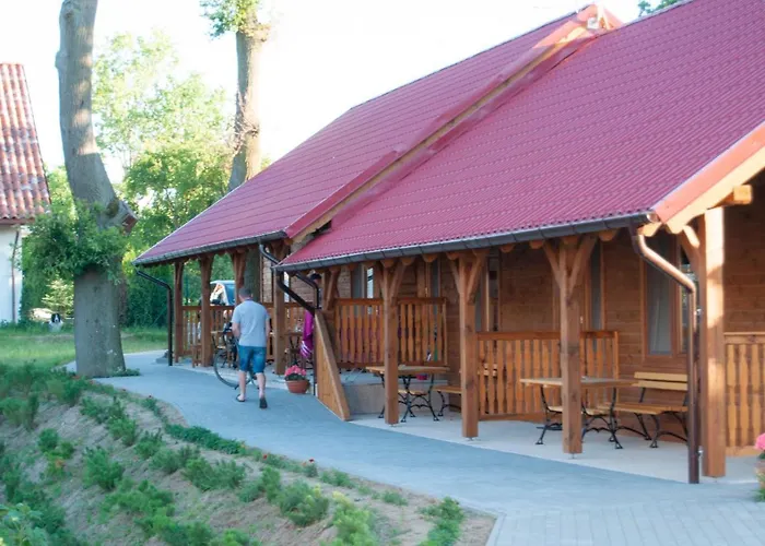 I U Reni Деревянный коттедж Янтар