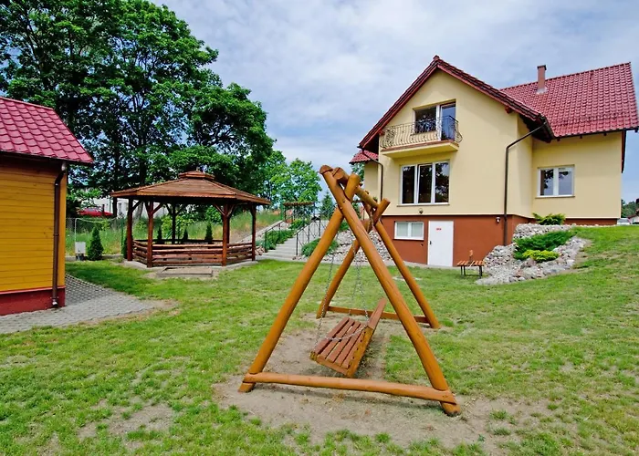 I U Reni Деревянный коттедж Янтар