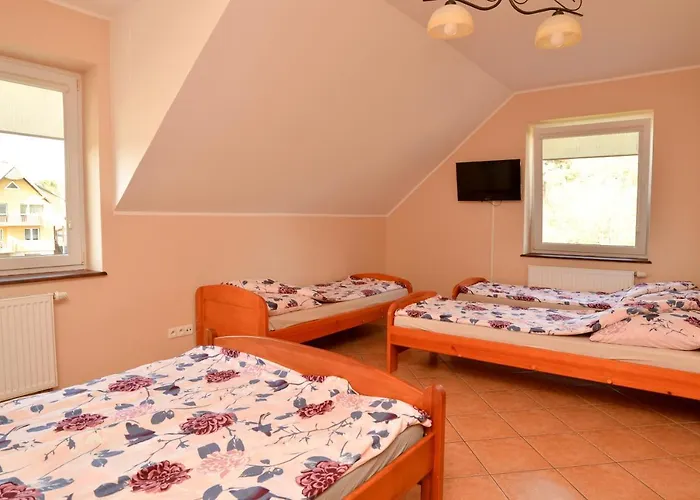 I U Reni Деревянный коттедж Янтар